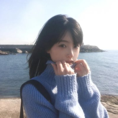芒果和红色轮椅